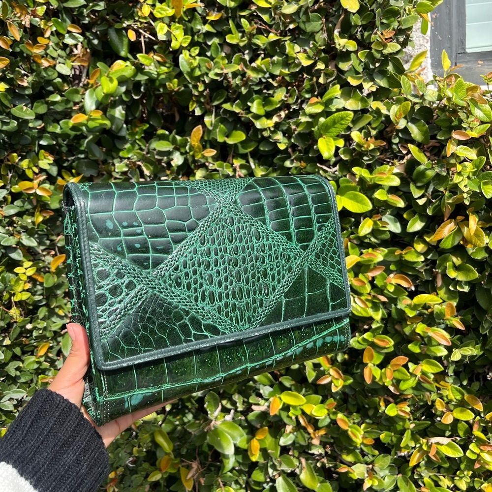 Emerald Green Crocodile Pattern Clutch